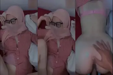 Bokep Hijab Pink Kacamata Viral Twitter Terbaru poster
