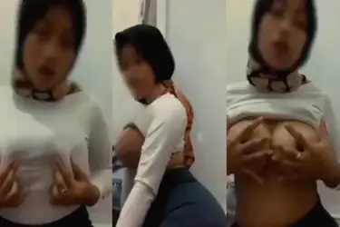 Gadis Hijab Remas Toket Gede Bulat Sampe Basah 2026 poster